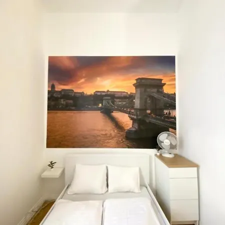 Apartment Spring Roses Downtown Boutique - *