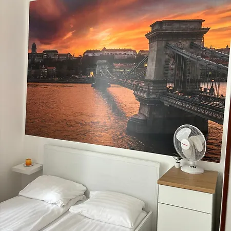 Spring Roses Downtown Boutique - Apartament